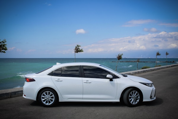 丰田卡罗拉 2020款 1.5L CVT精英版